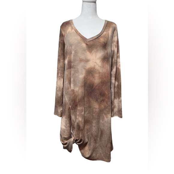 Cherish Dress - Picture 8 of 9